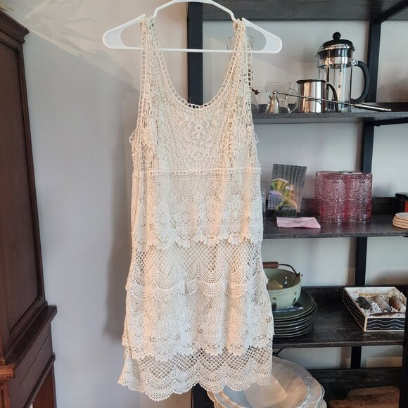Gorgeous Layered Lace Dress with Lining Slip Beige American Eagle - Picture 2 of 7